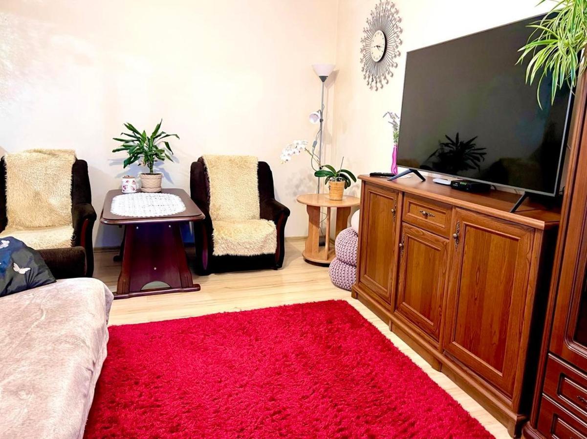 Apartament Pod Lipami Appartement Giżycko Buitenkant foto